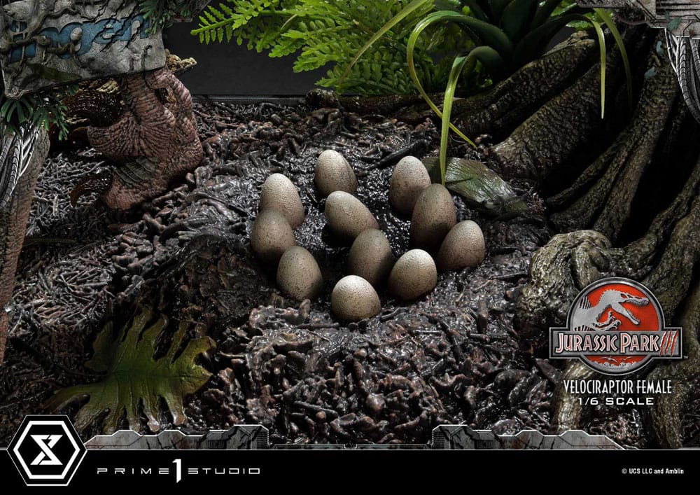 Jurassic Park III Legacy Museum Collection Statue 1/6 Velociraptor Female Bonus Version 44 cm