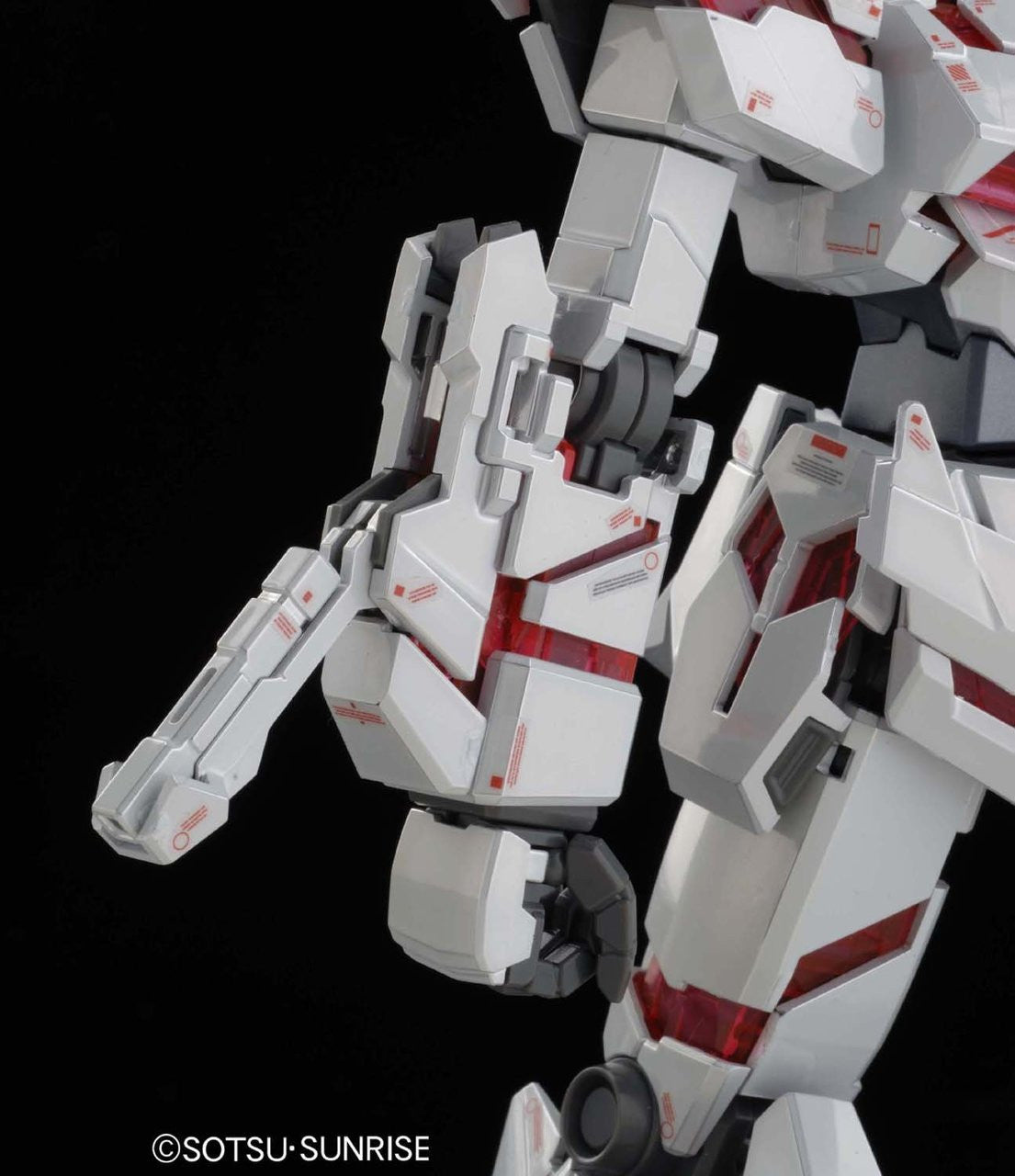 MG Gundam Unicorn Titanium VER KA 1/100