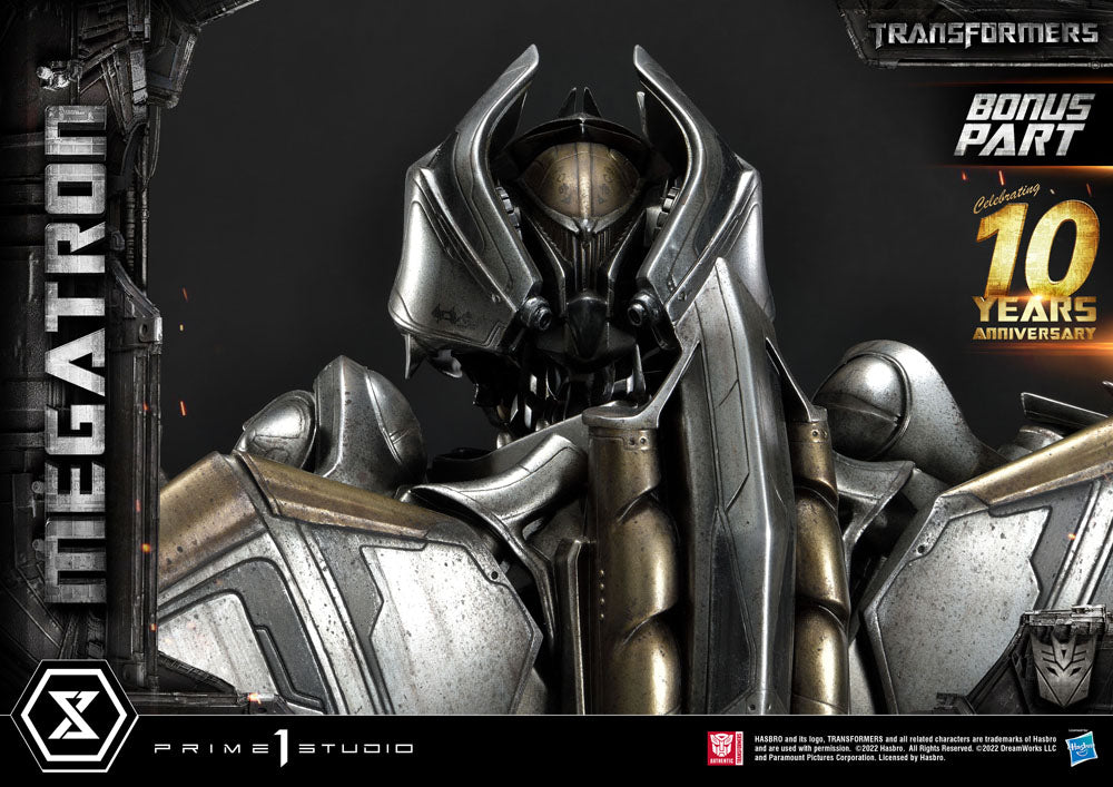Transformers Museum Masterline Megatron Deluxe Bonus Version Statue: 84 cm Collectible