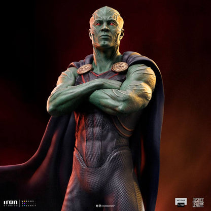 DC Comics Art Scale Statue 1/10 Martian Manhunter by Ivan Reis 31 cm