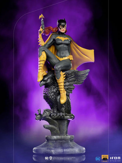 DC Comics Deluxe Art Scale Statue 1/10 Batgirl 26 cm