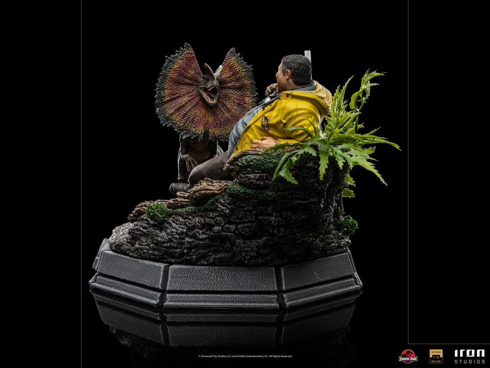Jurassic Park Art Scale Statue 1/10 Dennis Nedry meets the Dilophosaurus 21 cm