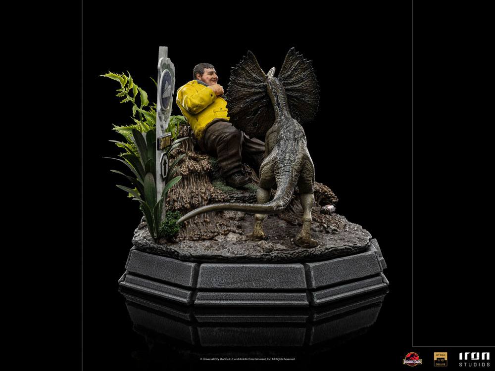Jurassic Park Art Scale Statue 1/10 Dennis Nedry meets the Dilophosaurus 21 cm