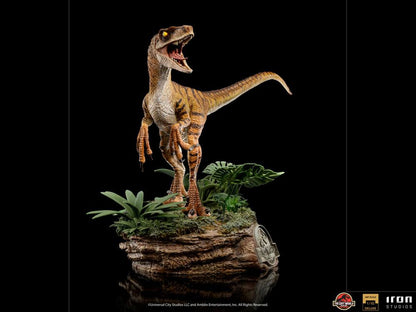 Jurassic World The Lost World Deluxe Art Scale Statue 1/10 Velociraptor 18 cm