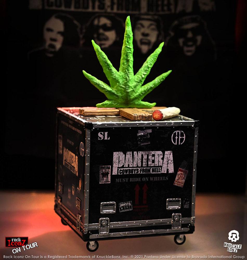 Pantera Rock Ikonz Cowboys From Hell On Tour Road Case Statue + Bühnenhintergrund