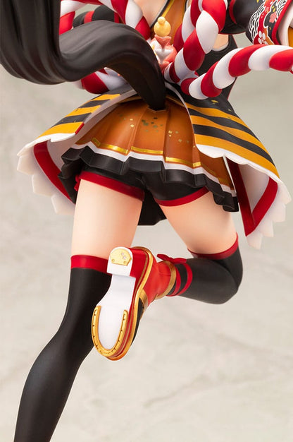 Uma Musume Pretty Derby PVC Statue 1/7 Outrunning the Encroaching Heat Kitasan Schwarz 30 cm