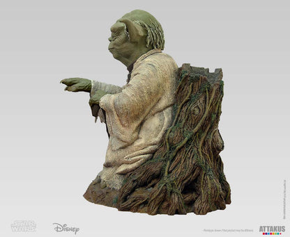 Yoda using the force (53 cm) – Star wars