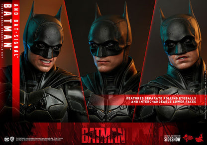 The Batman Movie Masterpiece Action Figure 1/6 Batman with Bat-Signal 31 cm