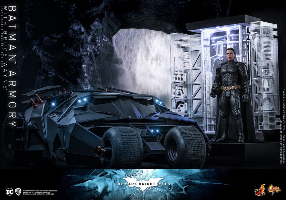 The Dark Knight Rises Movie Masterpiece Actionfiguren &amp; Diorama 1/6 Batman Armory mit Bruce Wayne 30 cm