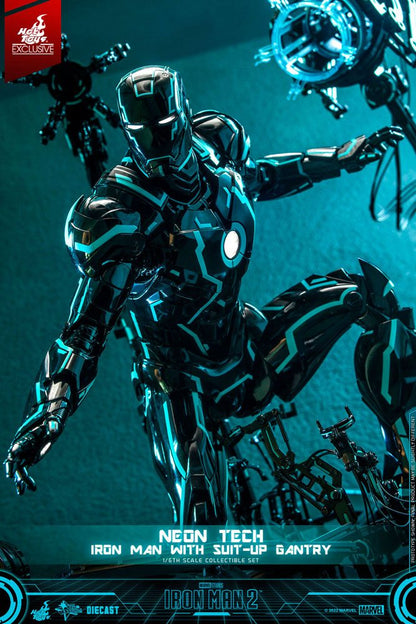 Iron Man 2 Actionfigur 1/6 Neon Tech Iron Man mit Suit-Up Gantry 32 cm