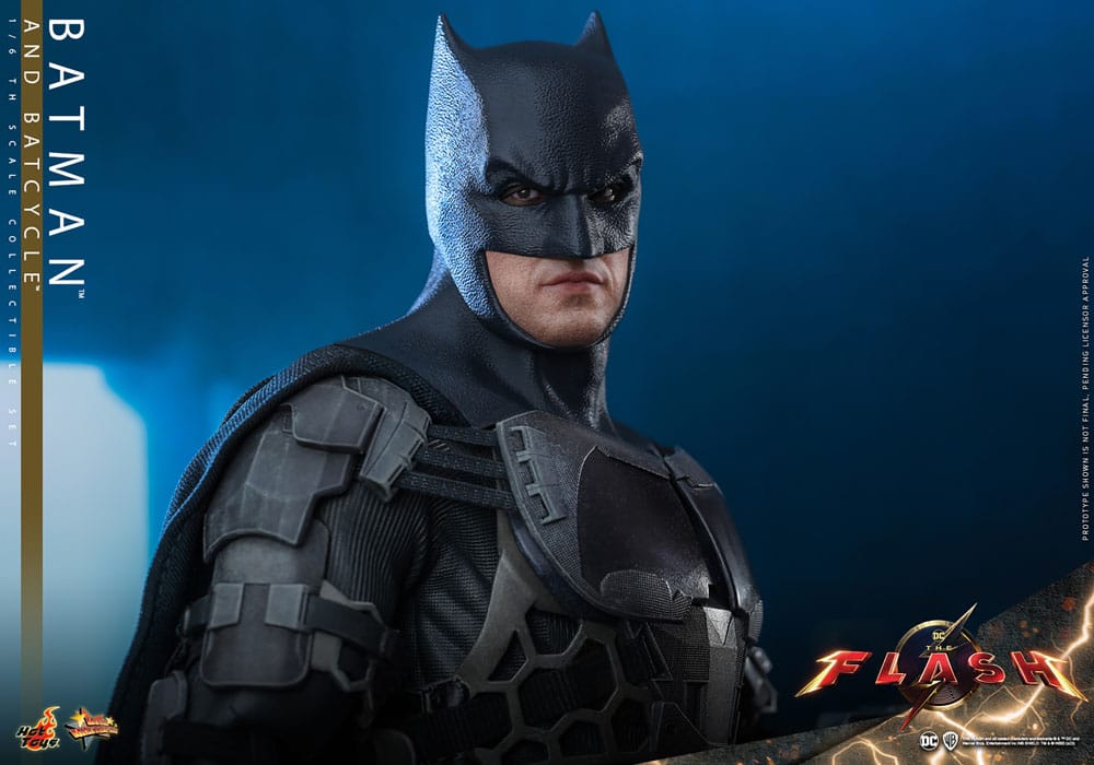 Die Flash Movie Masterpiece Actionfigur mit Fahrzeug 1/6 Batman &amp; Batcycle Set 30 cm