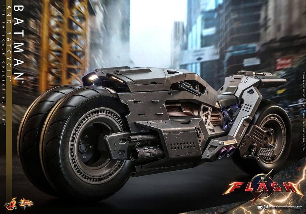 Die Flash Movie Masterpiece Actionfigur mit Fahrzeug 1/6 Batman &amp; Batcycle Set 30 cm