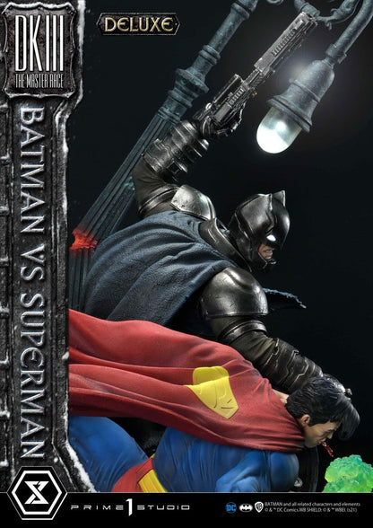 DC Comics-Statue Batman Vs. Superman (The Dark Knight Returns) Deluxe-Bonus-Ver. 110cm