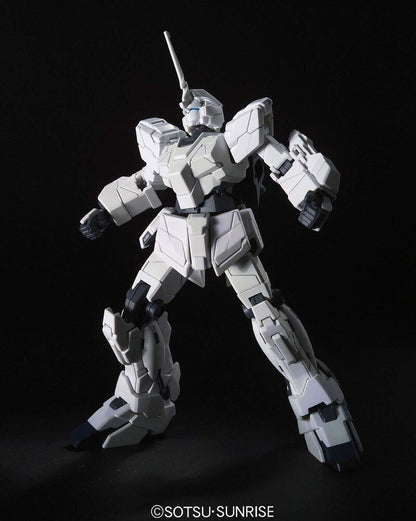 HGUC GUNDAM UNICORN RX-0 UNICORN MODE (1/144)