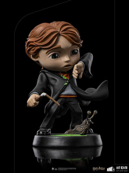 Harry Potter MiniCo. PVC-Figur Ron Weasley mit gebrochenem Zauberstab 14 cm