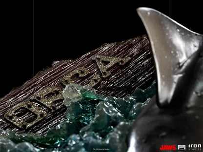 Jaws Demi Art Scale Statue 1/20 Jaws Attack 104 cm (AUF ANFRAGE)