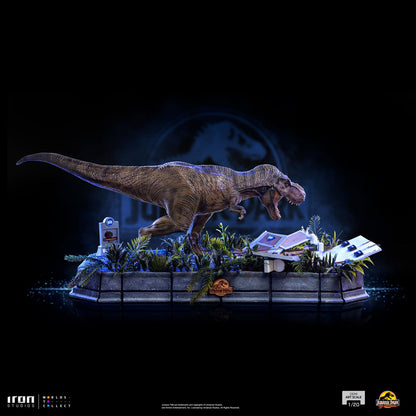 Jurassic Park Demi Art Scale Statue 1/20 T-Rex attackiert Donald Gennaro 30 cm