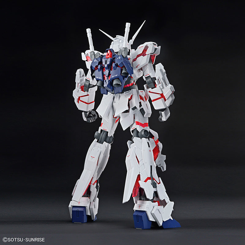 MEGA SIZE GUNDAM EINHORN ZERSTÖREN 1/48