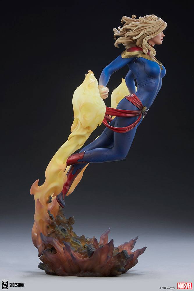 Marvel Premium Format Statue Captain Marvel 60 cm (AUF ANFRAGE)