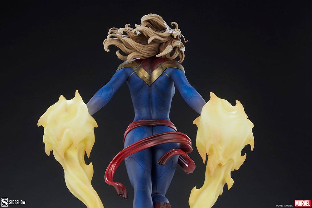 Marvel Premium Format Statue Captain Marvel 60 cm (AUF ANFRAGE)