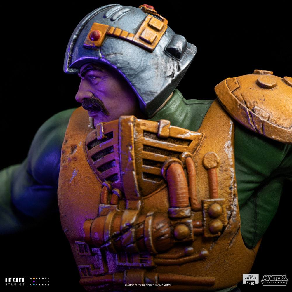 Masters of the Universe BDS Art Scale Statue 1/10 Man-at-Arms 23 cm