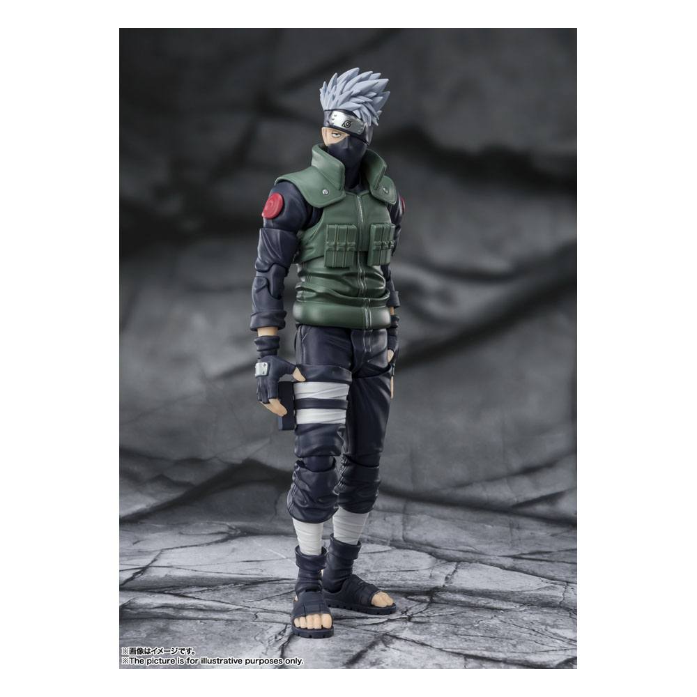 Naruto Shippuden SH Figuarts Actionfigur Kakashi Hatake - Der berühmte Sharingan-Held - 16 cm