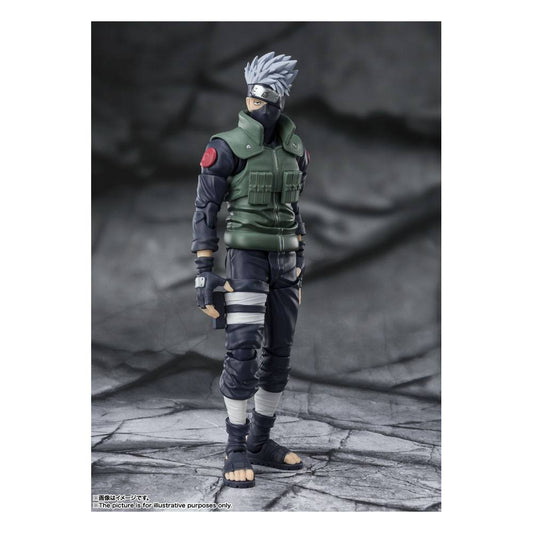 Naruto Shippuden SH Figuarts Action Figure Kakashi Hatake - The famous Sharingan Hero - 16 cm