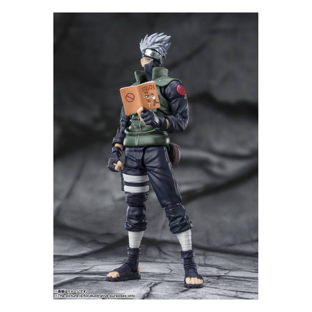 Naruto Shippuden SH Figuarts Actionfigur Kakashi Hatake - Der berühmte Sharingan-Held - 16 cm