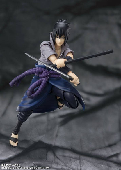 Naruto Shippuden S.H. Figuarts Action Figur Sasuke Uchiha -Den der bærer alt had- 15 cm