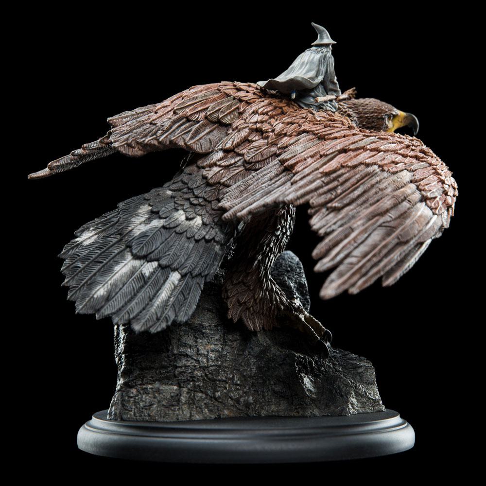 Ringenes Herre Statue Gandalf på Gwaihir 15 cm