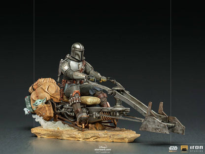 Star Wars The Mandalorian Deluxe Art Scale Statue 1/10 Mandalorian on Speederbike 18 cm